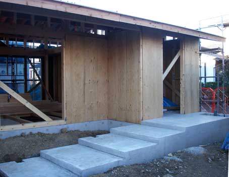 kennel house_081211_1.jpg