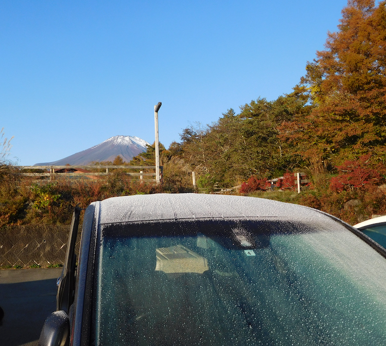 DSCN1996_凍ったステップから富士山_FB.jpg