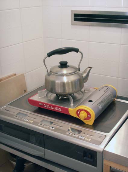 kitchin_3_090303.jpg